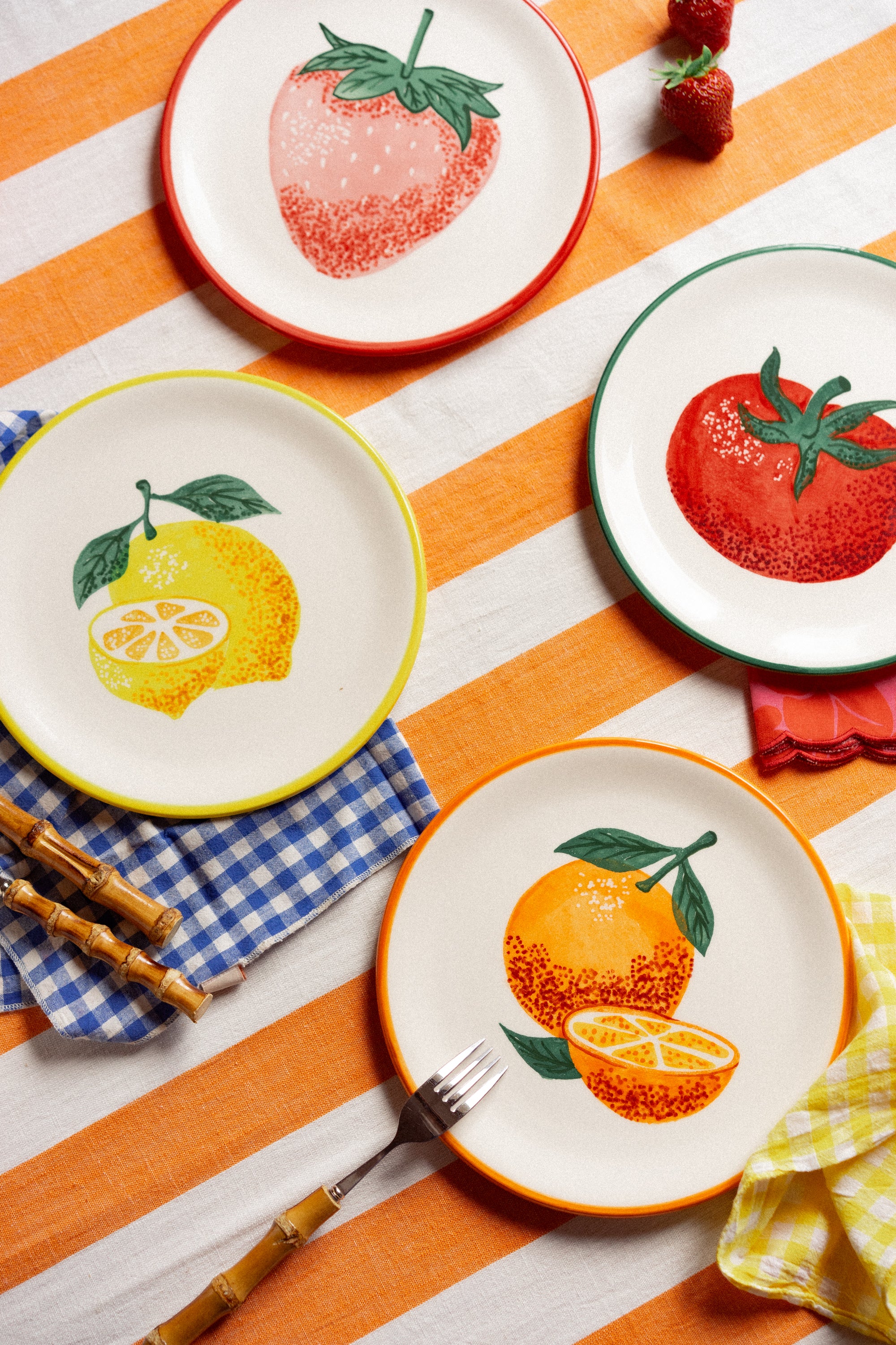 LOT DE 4 ASSIETTES ROSALIE FRUIT