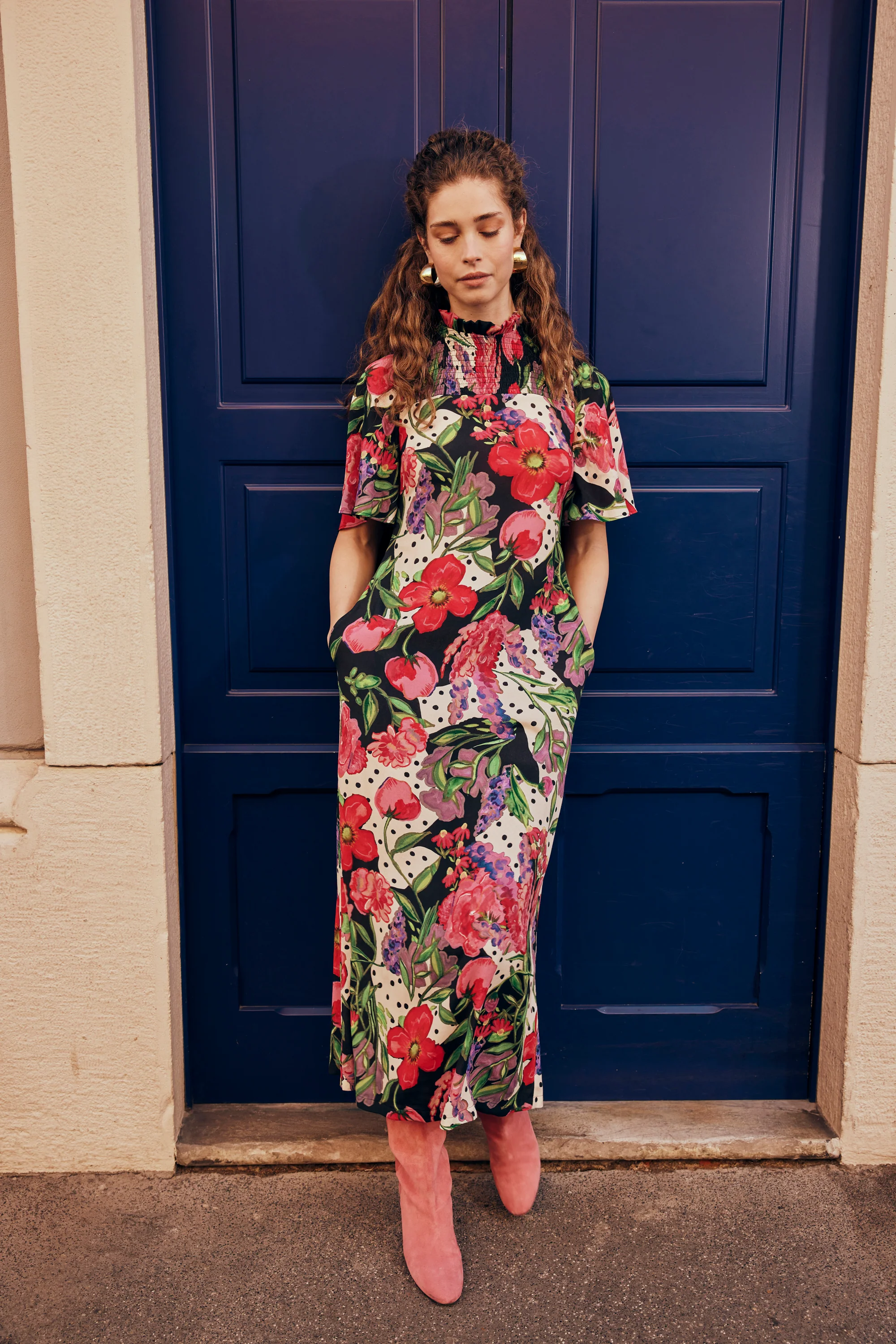 ROBE SWAN JARDIN DÉVASTÉ