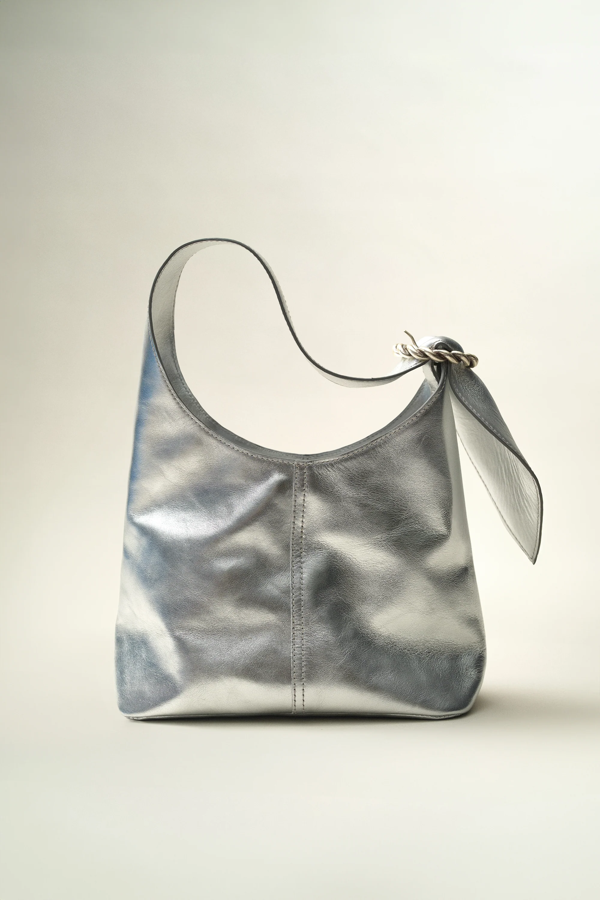 SAC GABY EN CUIR ARGENTE