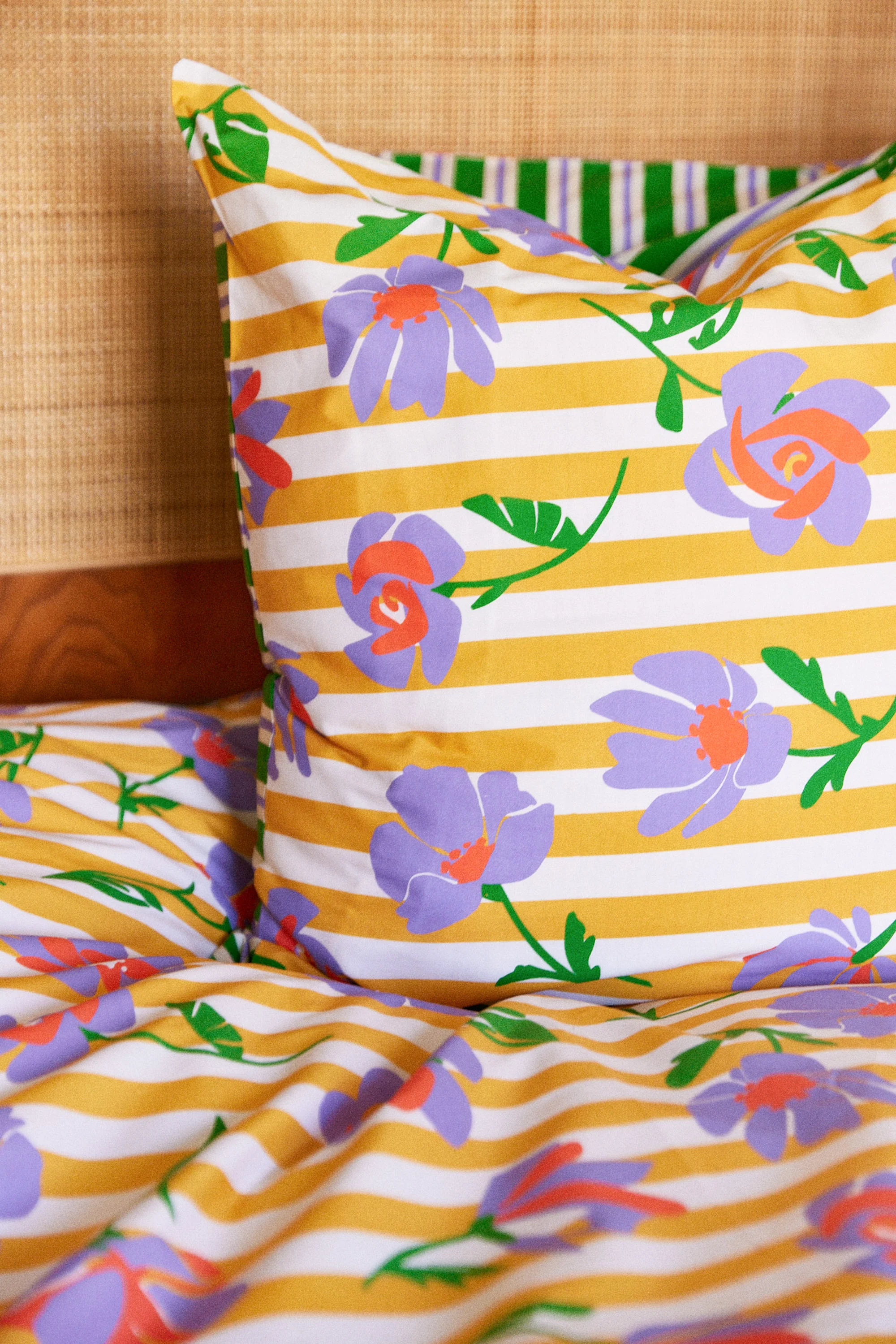 TAIE ABBY FLOWERS - Image 3